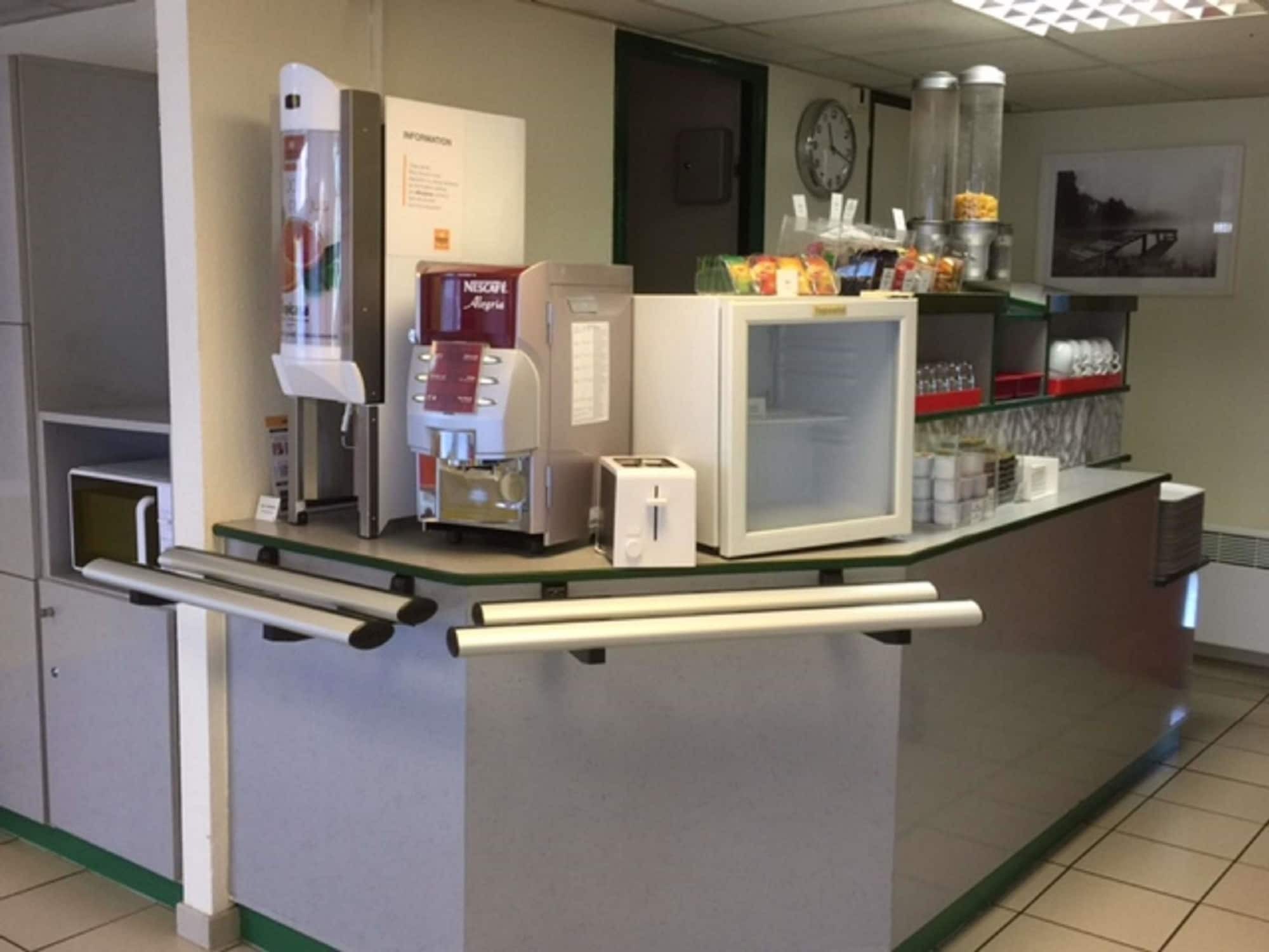 Premiere Classe Niort Est La Crèche Kültér fotó